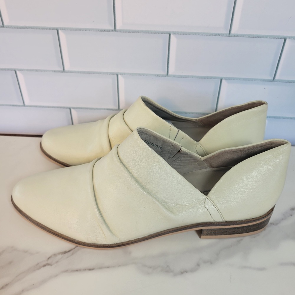 Salt + Umber Basque Leather Flat Bootie Womens Size 6 Bone Handmade
